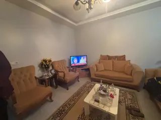 Uzunoğlu Emlak Tan Güngören Güven Mah Takaslı 2+1 B. Katı Daire