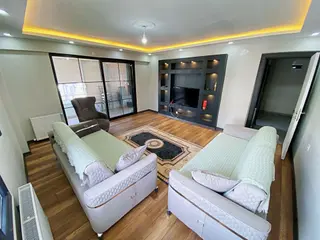 Altınkumda Yetki Gültaş Emlaktan Satılık 3+1 Ebeveyn Banyolu Masrafsız Daire