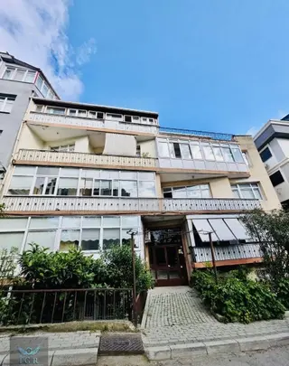Üsküdar Aziz Mahmut Hüdayi’de Kot Eksi 2 2+1 Satılık Daire – Merkezi Konum, Yüksek Kira Getirili 💰 Üsküdar Aziz Mahmut Hüdayi’de Kot Eksi 2 2+1 Satılık Daire – Merkezi Konum, Yüksek Kira Getirili 💰