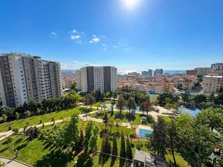 Pendik'te Deniz Manzaralı, Yerden Isıtmalı, Ebeveyn Banyolu 2+1