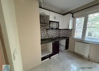 Bandırma Mavi Emlaktan Çınarlı Mahallesinde 2+0 Y. Giriş Satılık Daire