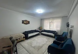 Karakaya Emlak Ofisinden Kurtuluşta Ara Kat Daire