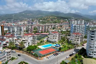 Alanya Cikcilli’de Denize Yakın Havuzlu Sitede Daire