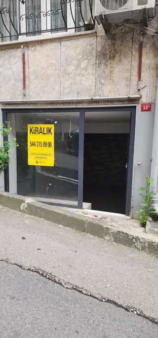 Şişli Harbiyede Kiralık Bakımlı Dükkan