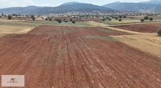Akören / Ağalar Mahallesinde 6.721 M² Müstakil Tapulu Tarla