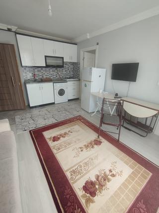 Emek Mahallesinde 1+1 Kiralık Apart