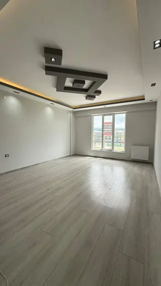 Öz Gaye Emlaktan Develi M.asım Köksal Mahallesinde Satılık 4+1 Daire