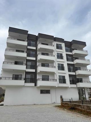 Yeşilovacık Komple Bina 12 Daire