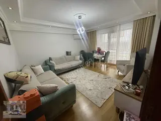 Metrobüse Yürüme Mesafesinde Acil 2+1 Ara Kat Emsali Geniş Daire