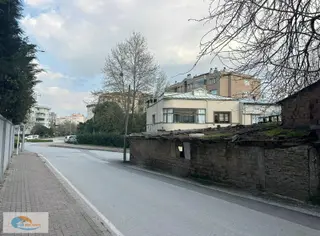 Nilüfer Esentepe'de Satılık 3 Katlı Bina: 85 M², Metro Yakını Nilüfer Esentepe'de Satılık 3 Katlı Bina: 85 M², Metro Yakını