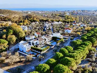 Avcı'dan Tek Yetki 20 Villa Deniz Maz./güre/30-60 İmarlı 3687m2