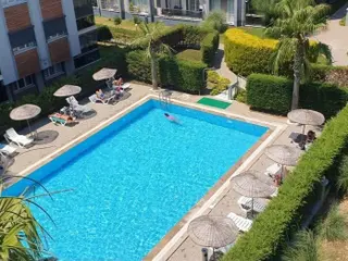 Kuşadası Değirmendere Ege Birlik Residence' De Eşyalı 2+1 Daire