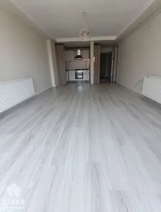 Balıkesir Plevne Mah. Asansörlü&açık Otoparklı 1+1 73 M2 Daire