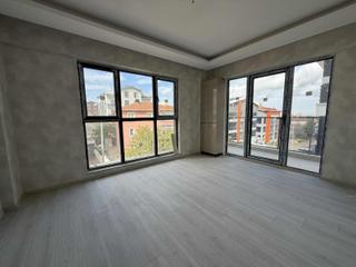 Alaçatı'dan/bağımsız Mutfaklı/2 Ay'a Anahtar Teslim/2+1 Daire
