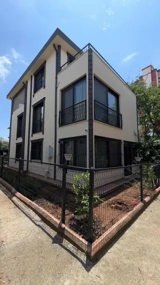 Aktif'ten Satılık Lüks 4+1 Triplex Villa | Tamamen Yenilenmiş