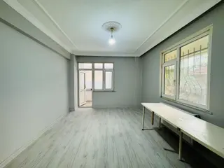 Güven'den Hastane Bölgesinde K.cam Balkonlu Kombili 2+1 Daire