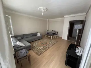 Avcılar Merkeze Çok Yakın Eşyalı Ara Kat Ön Cephe Daire