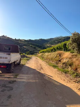 Manisa Alaşehir Alper Gayrimenkulden Uluderbent 5300 M2 Müstakil Elk.-su Takaslı