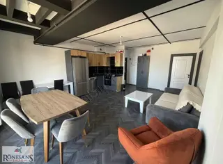 Rönesans Emlak'tan Havuzlu Site İçi Krediye Uygun Satılık 2+1
