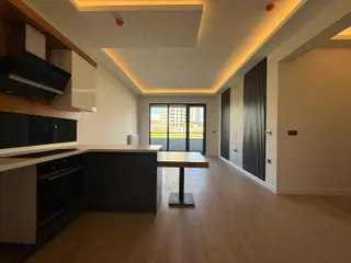 Güvenlikli Site İçerisinde Ebeveyn Banyolu Full Yapılı 2+1 Daire