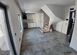 Bahçelievler Metro Yakını Yeni Binada 1+1 Dublex Daire