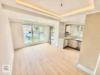 Suadiye De 1+1 Amerikan Mutfaklı Balkonlu Ultra Lüks Sıfır Bina!