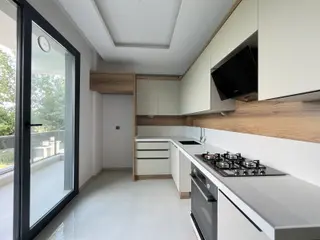 Güç'ten Altınkumda Doğa Manzaralı Kapalı Otoparklı Lux 2+1 Daire