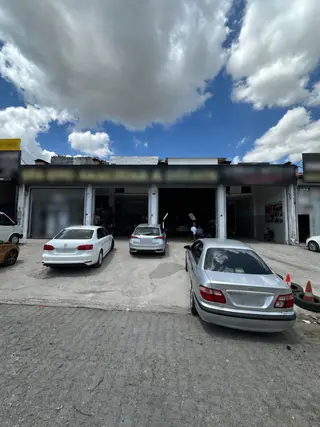 Merkezi Konumda! 3. Sanayi Sitesinde 150 M² 2 Bölmeli Dükkan
