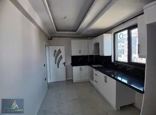 Ebeveyn Banyolu, Geniş Balkonlu Sıfır 2+1 Daire