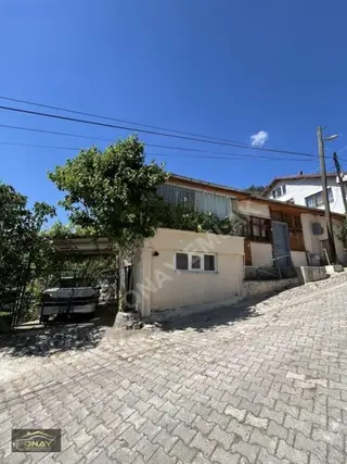Onay Emlak'tan Göllü Bağlarında Satılık Müstakil Bahçeli Ev