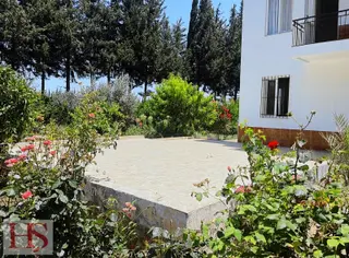 Döşemealtı Kırkgöz'de Cadde Üzeri 2376 M2 İçerisinde Müstakil Ev