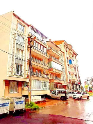 Karahan Emlak'tan Şeyh Şamil Mahallesi'nde 3+1 Full Yapılı Daire