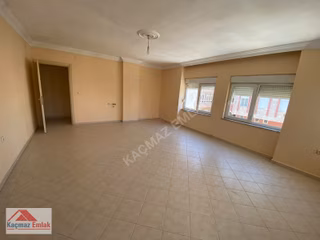 Manavgat Mimarsinan'da 2+1 Kiralık Daire (ara Kat, 110m²)