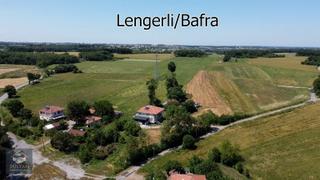 Lengerli Köy İçinde Yola Cephe Ev Yapılabilir Satılık Tarla