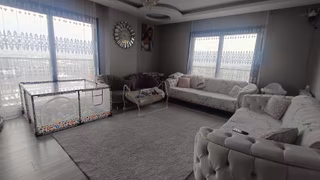 Buca Yesilbaglarda Satılık 2+1 Kapalı Mutfak