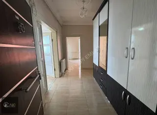 Çakı Yapı Emlaktan İkinisanda Kiralık 3+1 Daire