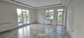 Develi Çarşı Merkezinde Kiralık 3+1 Daire