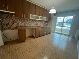 🏡barbaros Mahallesi 🏡 Satılık Daire ✅3+1 140m2 M2 3 Katlının 3 Katı ❇️full Özelikli Balkonlu