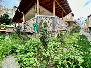 ꧁ay Emlaktan꧂narlı'da Kazdağı Eteklerinde Muhteşem Deniz Manzaralı Teraslı Satılık 3+1 Villa