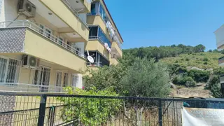 Sarımsaklıda Orman Manzaralı Bahçe Kullanımlı 3+1 Satılık Daire