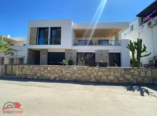 Doğuş Emlak'tan Turgutreis En Merkezde Bahçeli Lüks Modern 2+1