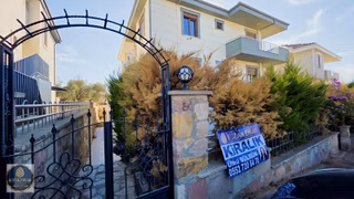 Ayvalık Sahilkent'te Deniz Manzaralı Kiralık Yeni Villa