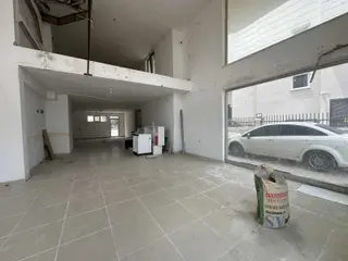 Aktoprak'ta 150m2 Asma Katlı Tramvaya Yakın Kiralık Dükkan