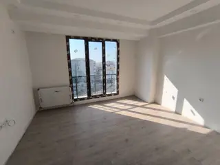 E5 Metro Yakını 2+1 Ultra Lüxs Daireler -serhat Emlak Tan