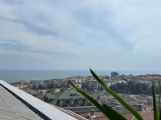 Müslüm Emlaktan Merkezde 5+2 300 M2 Deniz Manzaralı Lüks Dublex