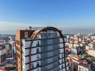 Cenk Atalay Solak'tan Statü Park'ta D.manzaralı Kiralık 79m² 1+1