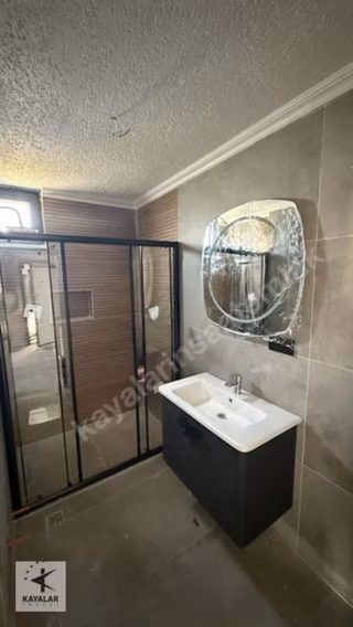 Kayalar Emlaktan Yalova Samanlıda Satılık 1+1 Daire