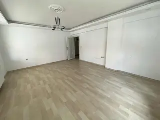 Alan Emlak; Full Kredili, İyi Konum, Geniş 3+1, 140 M2 Alan Emlak; Full Kredili, İyi Konum, Geniş 3+1, 140 M2