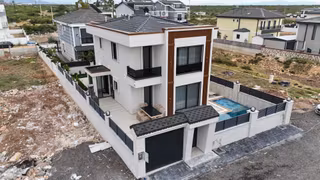 Didim Efelerde Full Eşyalı 4+1 Satılık Ultra Lüks Villa
