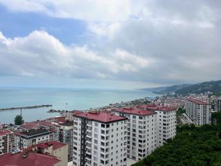 Trabzon Yomra Sancak'ta Deniz Manzaralı, 190 M² 4+1 Satılık Lüks Site Dairesi